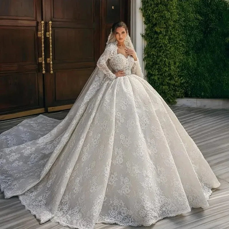 Customized Luxury Royal Ball Gown Wedding Dresses Long Sleeves Wedding Dresses Lace Long tail decal Made Robe DeVestido De Noiva